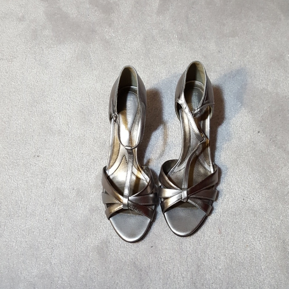 Naturalizer N5 Comfort Princeton Silver Sandals